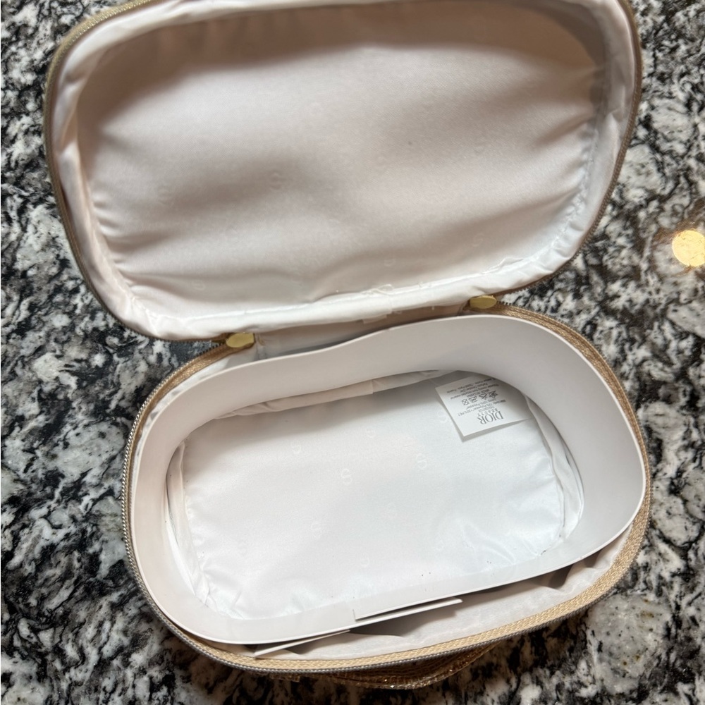 DIOR Cosmetic Bag, Jewelry Case & Mirror Set - Picture 4 of 10